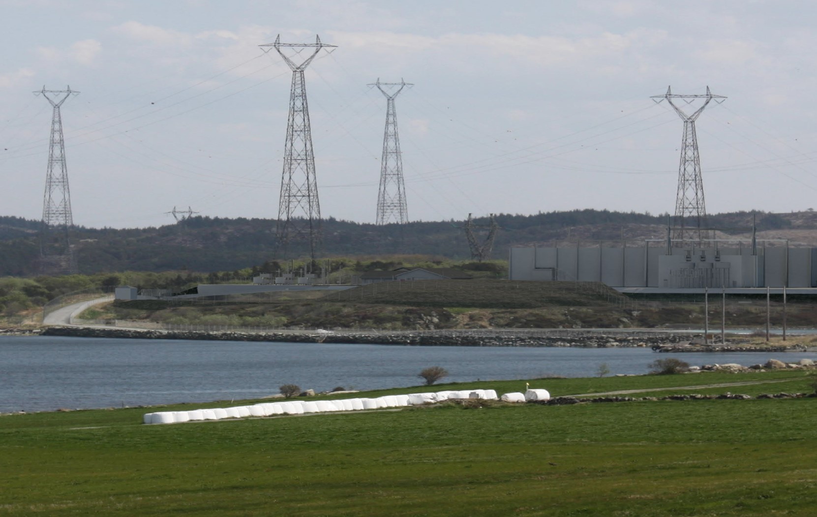 Aktuell plassering av stasjon på Karmøy