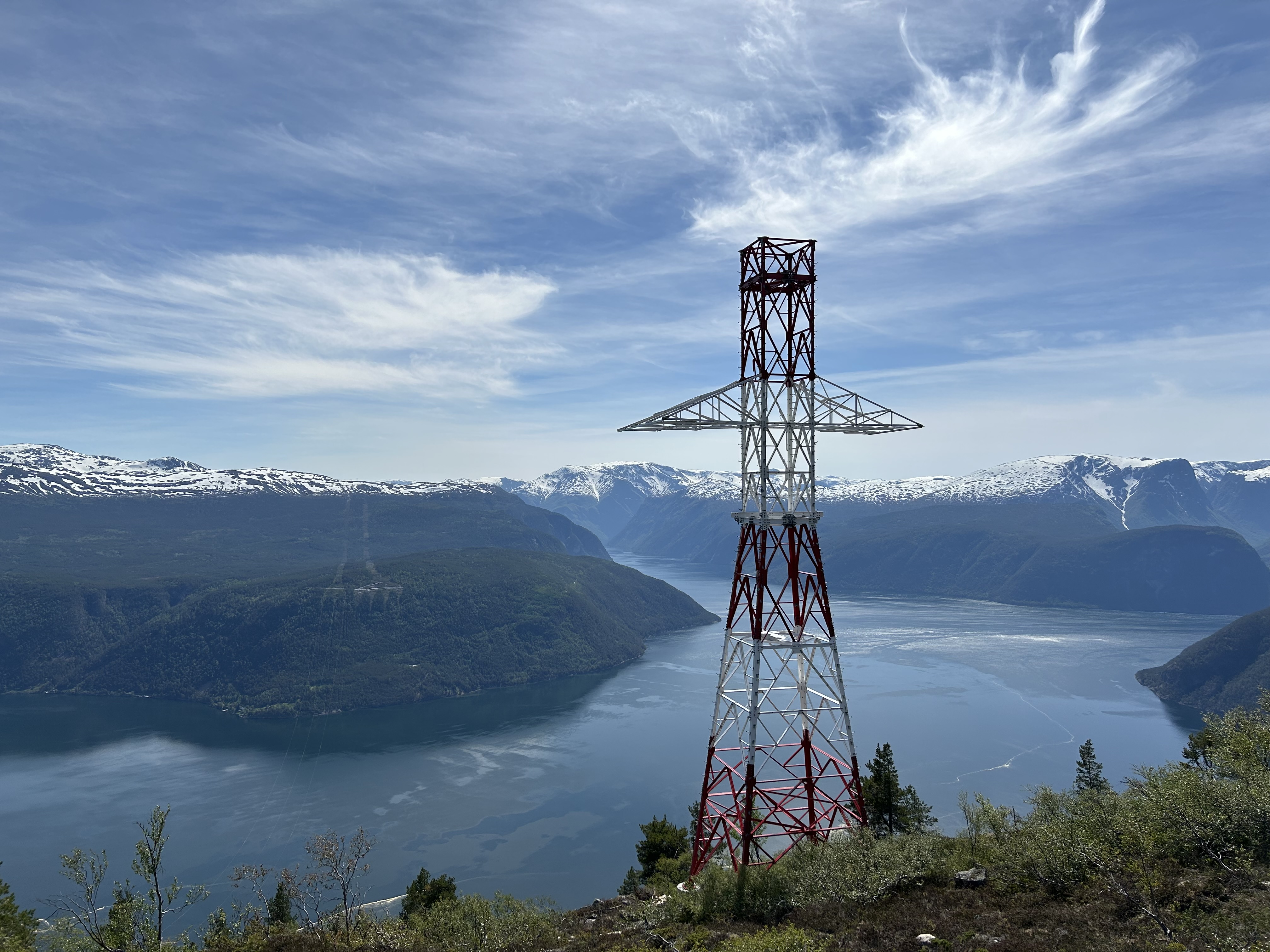 Illustrasjon av kraftmast.